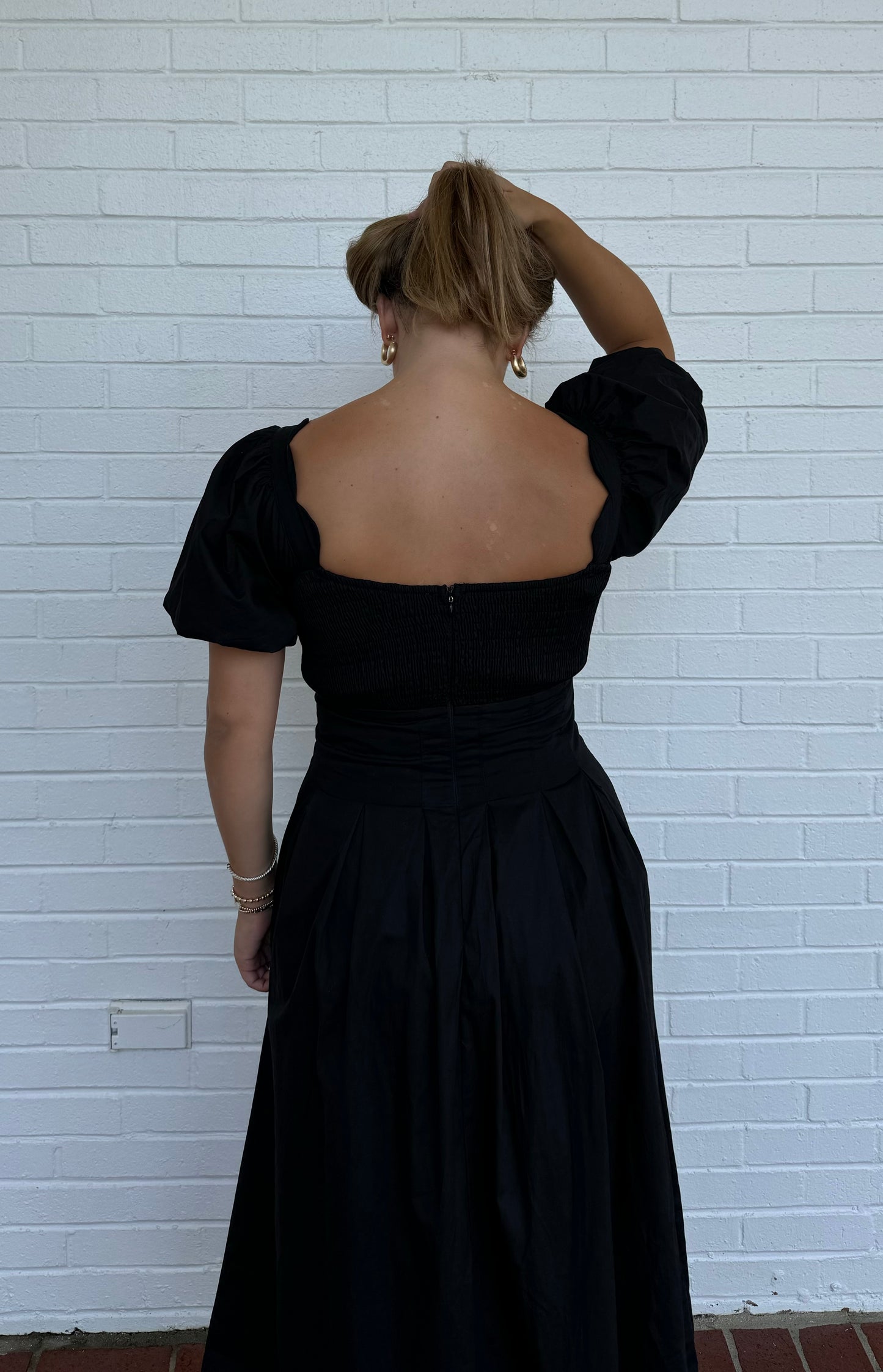 Black Scallop Puff Sleeve Dress